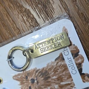 NWT MUD PIE DOG COLLAR CHARM ATTENTION SEEKER.  #6586